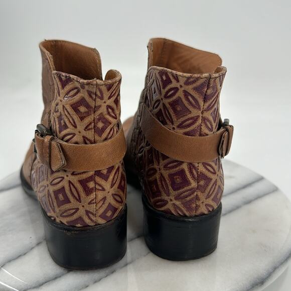 Anthropologie Jasper & Jeera brown leather caravan booties - Picture 4 of 7